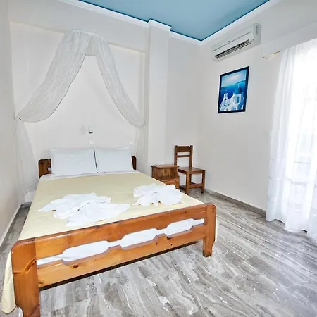 Villa Nikos Karamolegkos Kamari * Kamari (Santorini)