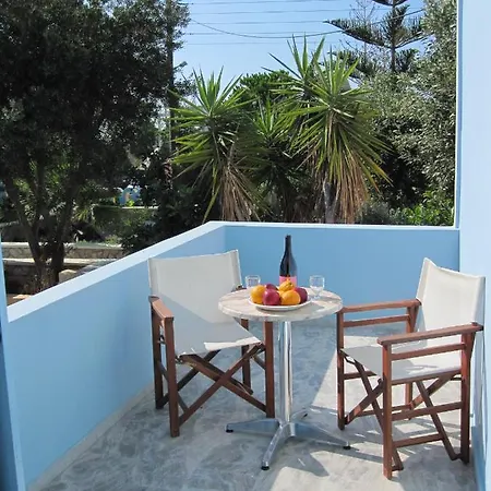 Nikos Karamolegkos Lägenhet *